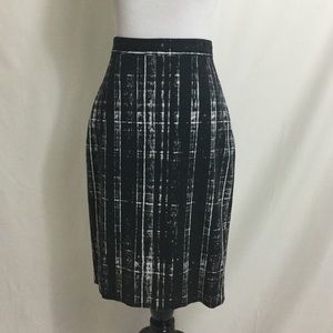 Banana Republic Pencil Skirt Black & White